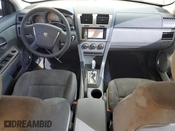 ✅ 2008 Dodge Avenger SXT • VIN: 1B3LC56K88N159598 • Лот: 83850084. Опубликован ранее на Copart с пробегом 242 124 миль. Бесплатный доступ к архиву аукционных продаж из США и подробный отчёт об истории автомобиля на DreamBid. Изображение 8.