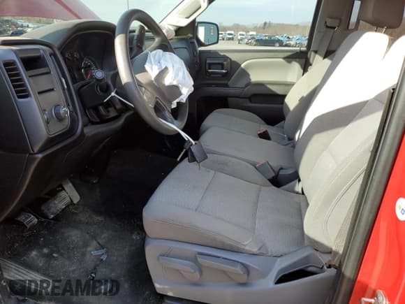 ✅ 2016 Chevrolet Silverado 1500 Custom • VIN: 1GCRCPEH3GZ197547 • Лот: 88867325. Опубликован ранее на Copart с пробегом 81 049 миль. Бесплатный доступ к архиву аукционных продаж из США и подробный отчёт об истории автомобиля на DreamBid. Изображение 7.