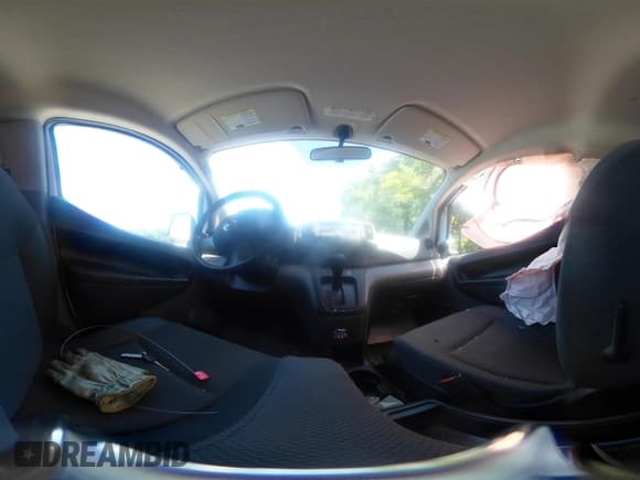 ✅ 2015 Nissan NV200 SV • VIN: 3N6CM0KN2FK691055 • Lot: 42513260. Listed on IAAI with 78,100 mi. Free auction sales archive from the USA and detailed vehicle history report at DreamBid. Image 18.