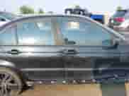 2003 BMW 3 Series 325xi с VIN WBAEU33413PM58486, выставлен на аукционе IAAI как лот 43169776 с пробегом 173 259 миль миль и . История ставок и продаж доступна на DreamBid. Изображение 13.