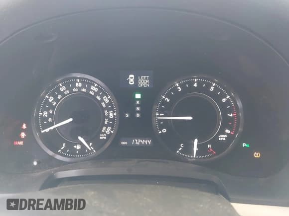 ✅ 2010 Lexus IS 250 C • VIN: JTHFF2C28A2507296 • Lot: 42938254. Listed on IAAI with 172,444 mi. Free auction sales archive from the USA and detailed vehicle history report at DreamBid. Image 7.