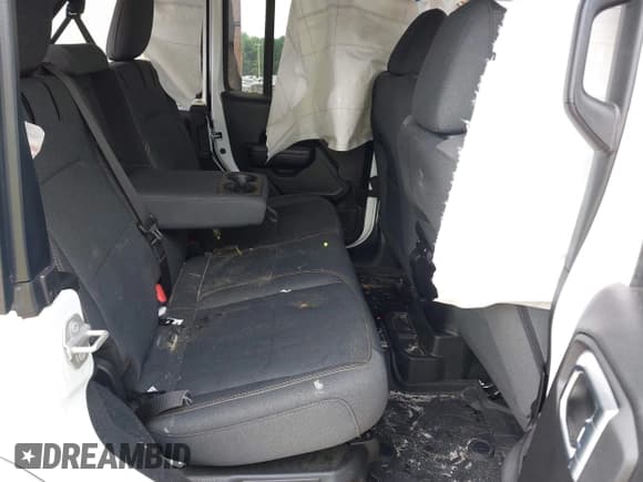 ✅ 2024 Jeep Wrangler Willys • VIN: 1C4RJXN60RW293449 • Lot: 43039284. Listed on IAAI with 22,428 mi. Free auction sales archive from the USA and detailed vehicle history report at DreamBid. Image 8.