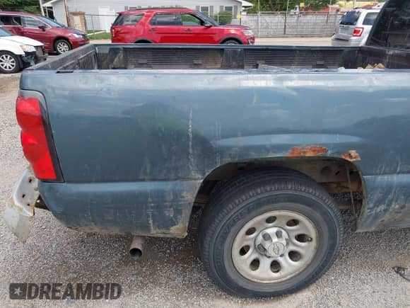 2006 Chevrolet Silverado 1500 Work Truck с VIN 1GCEC14X66Z119363, выставлен на аукционе IAAI как лот 42547440 с пробегом 145 043 миль миль и . История ставок и продаж доступна на DreamBid. Изображение 19.