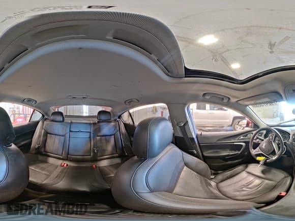 ✅ 2017 Buick Regal Sport Touring • VIN: 2G4GL5EX3H9103385 • Lot: 92475055. Wystawiony na Copart z przebiegiem 148 056 mil. Bezpłatny archiwum sprzedaży aukcyjnych z USA i szczegółowy raport historii pojazdu na DreamBid. Zdjęcie 15.