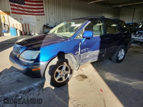 ✅ 2002 Lexus RX 300 • VIN: JTJHF10U620247548 • Lot: 82346225. Wystawiony na Copart z przebiegiem 149 663 mil. Bezpłatny archiwum sprzedaży aukcyjnych z USA i szczegółowy raport historii pojazdu na DreamBid. Zdjęcie 1.