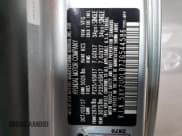 ✅ 2018 Hyundai Santa Fe 2.4L • VIN: 5XYZUDLB7JG544586 • Лот: 72173603. Опубликован ранее на Copart с пробегом 32 202 миль. Бесплатный доступ к архиву аукционных продаж из США и подробный отчёт об истории автомобиля на DreamBid. Изображение 13.