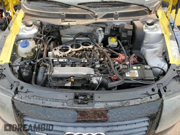 ✅ 2002 Audi TT • VIN: TRUWT28N531007611 • Lot: 87670625. Listed on Copart with 175,809 mi. Free auction sales archive from the USA and detailed vehicle history report at DreamBid. Image 11.