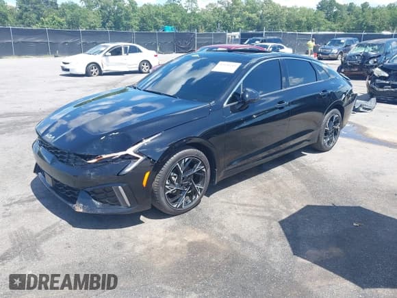 ✅ 2025 Kia K5 GT-Line • VIN: KNAG64J72S5286162 • Lot: 42530210. Listed on IAAI with 15,720 mi. Free auction sales archive from the USA and detailed vehicle history report at DreamBid. Image 17.