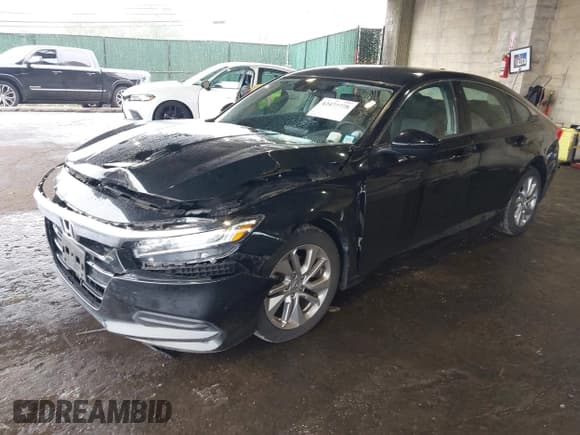 ✅ 2018 Honda Accord LX • VIN: 1HGCV1F10JA263381 • Лот: 42477778. Опубликован ранее на IAAI с пробегом 1 575 миль. Бесплатный доступ к архиву аукционных продаж из США и подробный отчёт об истории автомобиля на DreamBid. Изображение 17.