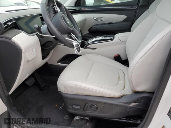 ✅ 2024 Hyundai Tucson SEL Convenience • VIN: KM8JCCD17RU212749 • Lot: 74913984. Wystawiony na Copart z przebiegiem Nie podano. Bezpłatny archiwum sprzedaży aukcyjnych z USA i szczegółowy raport historii pojazdu na DreamBid. Zdjęcie 7.