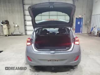 ✅ 2014 Hyundai Elantra • VIN: KMHD35LH9EU228078 • Lot: 70407145. Listed on Copart with 102,403 mi. Free auction sales archive from the USA and detailed vehicle history report at DreamBid. Image 6.