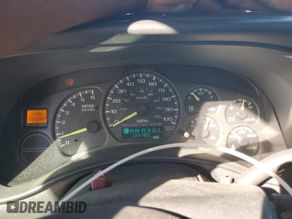 ✅ 2001 Chevrolet Silverado 1500 • VIN: 1GCEC14W81Z239407 • Lot: 86644515. Listed on Copart with 194,180 mi. Free auction sales archive from the USA and detailed vehicle history report at DreamBid. Image 9.