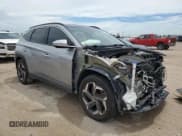 ✅ 2022 Hyundai Tucson Limited • VIN: 5NMJE3AE5NH109613 • Lot: 68742514. Wystawiony na Copart z przebiegiem 20 269 mil. Bezpłatny archiwum sprzedaży aukcyjnych z USA i szczegółowy raport historii pojazdu na DreamBid. Zdjęcie 4.
