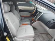 ✅ 2007 Lexus RX 350 • VIN: 2T2HK31U87C007452 • Lot: 43916063. Wystawiony na IAAI z przebiegiem 170 238 mil. Bezpłatny archiwum sprzedaży aukcyjnych z USA i szczegółowy raport historii pojazdu na DreamBid. Zdjęcie 5.