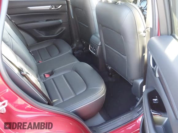 ✅ 2025 Mazda CX-5 S Premium Plus • VIN: JM3KFBEM8S0721594 • Lot: 43606396. Listed on IAAI with 2,314 mi. Free auction sales archive from the USA and detailed vehicle history report at DreamBid. Image 8.