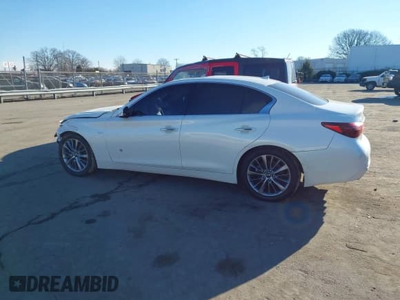 ✅ 2019 Infiniti Q50 Luxe • VIN: JN1EV7AP4KM510846 • Lot: 41227412. Listed on IAAI with 96,222 mi. Free auction sales archive from the USA and detailed vehicle history report at DreamBid. Image 14.