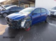 ✅ 2024 Kia Forte LXS • VIN: 3KPF24AD5RE742198 • Lot: 43425873. Wystawiony na IAAI z przebiegiem 9 885 mil. Bezpłatny archiwum sprzedaży aukcyjnych z USA i szczegółowy raport historii pojazdu na DreamBid. Zdjęcie 2.