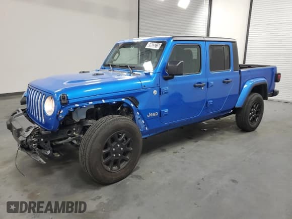 ✅ 2023 Jeep Gladiator Overland • VIN: 1C6HJTFG6PL564337 • Лот: 59620315. Опубликован ранее на Copart с пробегом 31 552 миль. Бесплатный доступ к архиву аукционных продаж из США и подробный отчёт об истории автомобиля на DreamBid. Изображение 1.
