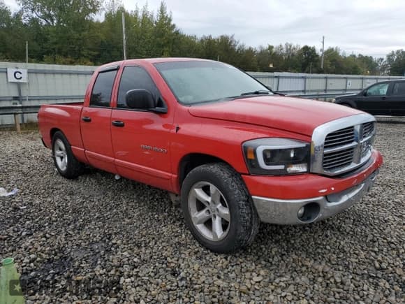 ✅ 2007 Dodge 1500 SLT • VIN: 1D7HA18P77S131888 • Лот: 80204354. Опубликован ранее на Copart с пробегом 271 610 миль. Бесплатный доступ к архиву аукционных продаж из США и подробный отчёт об истории автомобиля на DreamBid. Изображение 4.