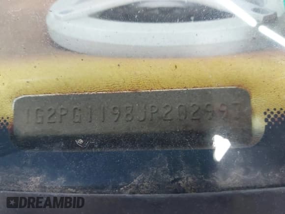 ✅ 1988 Pontiac Fiero GT • VIN: 1G2PG1198JP202997 • Lot: 42682443. Wystawiony na IAAI z przebiegiem 236 737 mil. Bezpłatny archiwum sprzedaży aukcyjnych z USA i szczegółowy raport historii pojazdu na DreamBid. Zdjęcie 9.