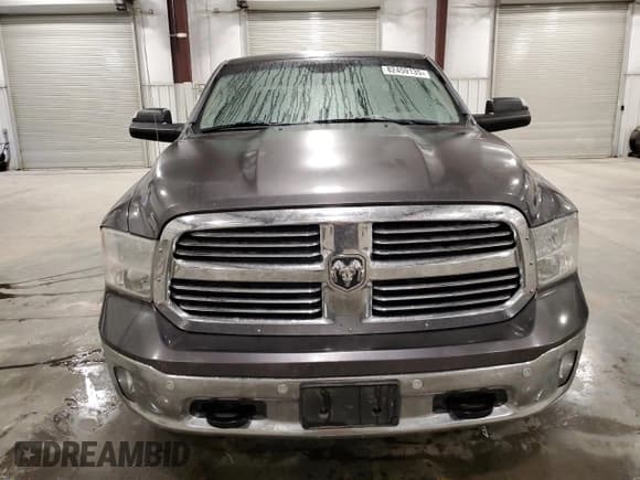 ✅ 2015 Ram 1500 Big Horn • VIN: 1C6RR7TM9FS513997 • Lot: 82459135. Wystawiony na Copart z przebiegiem 163 735 mil. Bezpłatny archiwum sprzedaży aukcyjnych z USA i szczegółowy raport historii pojazdu na DreamBid. Zdjęcie 5.