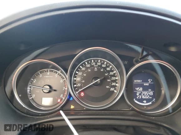 ✅ 2016 Mazda CX-5 Touring • VIN: JM3KE2CY6G0697957 • Лот: 89554065. Опубликован ранее на Copart с пробегом 237 602 миль. Бесплатный доступ к архиву аукционных продаж из США и подробный отчёт об истории автомобиля на DreamBid. Изображение 9.