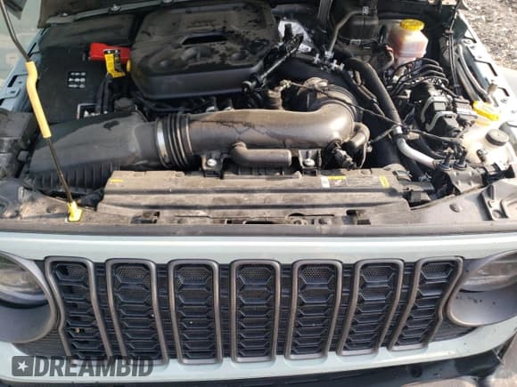 ✅ 2024 Jeep Wrangler Sport S • VIN: 1C4PJXDNXRW297041 • Lot: 59470025. Listed on Copart with 15,703 mi. Free auction sales archive from the USA and detailed vehicle history report at DreamBid. Image 11.