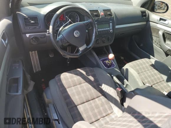 ✅ 2008 Volkswagen Golf GTI • VIN: WVWEV71K48W316414 • Лот: 52521455. Опубликован ранее на Copart с пробегом 111 345 миль. Бесплатный доступ к архиву аукционных продаж из США и подробный отчёт об истории автомобиля на DreamBid. Изображение 8.