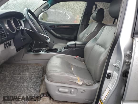 ✅ 2004 Toyota 4Runner Limited • VIN: JTEBU17R040027465 • Лот: 86256435. Опубликован ранее на Copart с пробегом 247 010 миль. Бесплатный доступ к архиву аукционных продаж из США и подробный отчёт об истории автомобиля на DreamBid. Изображение 7.