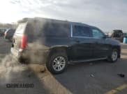 ✅ 2016 Chevrolet Suburban LT • VIN: 1GNSKHKC9GR453426 • Lot: 83484374. Wystawiony na Copart z przebiegiem 194 147 mil. Bezpłatny archiwum sprzedaży aukcyjnych z USA i szczegółowy raport historii pojazdu na DreamBid. Zdjęcie 3.