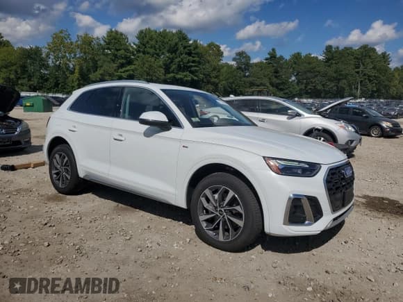 ✅ 2023 Audi Q5 S line Premium Plus • VIN: WA1EAAFY8P2192783 • Лот: 71016925. Опубликован ранее на Copart с пробегом 24 256 миль. Бесплатный доступ к архиву аукционных продаж из США и подробный отчёт об истории автомобиля на DreamBid. Изображение 4.