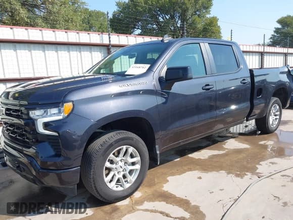 ✅ 2024 Chevrolet Silverado 1500 RST • VIN: 1GCUDEE80RZ146327 • Lot: 43168702. Listed on IAAI with 19,888 mi. Free auction sales archive from the USA and detailed vehicle history report at DreamBid. Image 2.