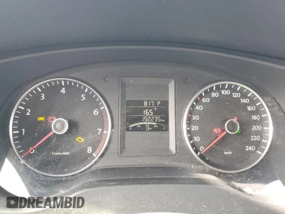 ✅ 2013 Volkswagen Jetta SEL • VIN: 3VWLX7AJ7DM410545 • Lot: 84602345. Listed on Copart with 192,235 mi. Free auction sales archive from the USA and detailed vehicle history report at DreamBid. Image 9.