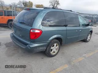 ✅ 2005 Dodge Caravan SXT • VIN: 2D4GP44L35R458721 • Лот: 43579518. Опубликован ранее на IAAI с пробегом 139 097 миль. Бесплатный доступ к архиву аукционных продаж из США и подробный отчёт об истории автомобиля на DreamBid. Изображение 4.