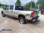 ✅ 2002 GMC Sierra 2500HD SLE • VIN: 1GTHC23G32F248838 • Lot: 42445749. Listed on IAAI with 247,026 mi. Free auction sales archive from the USA and detailed vehicle history report at DreamBid. Image 3.