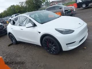 ✅ 2022 Tesla Model Y Performance • VIN: 7SAYGDEF6NF516748 • Lot: 43392857. Listed on IAAI with 42,922 mi. Free auction sales archive from the USA and detailed vehicle history report at DreamBid. Image 1.