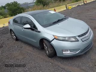 ✅ 2012 Chevrolet Volt • VIN: 1G1RD6E47CU104677 • Lot: 43249130. Wystawiony na IAAI z przebiegiem Nie podano. Bezpłatny archiwum sprzedaży aukcyjnych z USA i szczegółowy raport historii pojazdu na DreamBid. Zdjęcie 1.