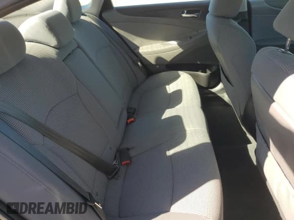 ✅ 2014 Hyundai Sonata GLS • VIN: 5NPEB4AC8EH935213 • Lot: 86513615. Listed on Copart with 66,006 mi. Free auction sales archive from the USA and detailed vehicle history report at DreamBid. Image 10.