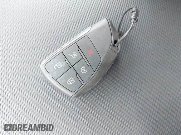 ✅ 2025 Chevrolet Equinox FWD LT • VIN: 3GNAXHEG2SL172922 • Lot: 42622806. Wystawiony na IAAI z przebiegiem 15 736 mil. Bezpłatny archiwum sprzedaży aukcyjnych z USA i szczegółowy raport historii pojazdu na DreamBid. Zdjęcie 11.