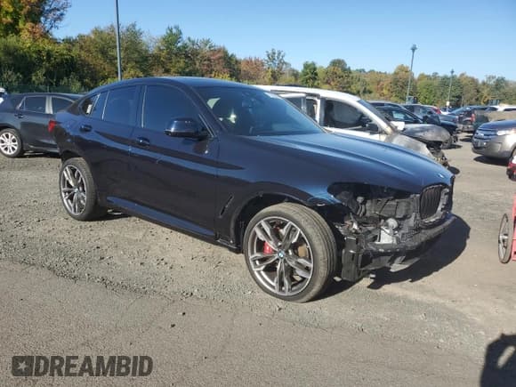 ✅ 2021 BMW X4 M40i • VIN: 5UX2V5C05M9H59295 • Lot: 71312963. Wystawiony na Copart z przebiegiem 31 050 mil. Bezpłatny archiwum sprzedaży aukcyjnych z USA i szczegółowy raport historii pojazdu na DreamBid. Zdjęcie 4.