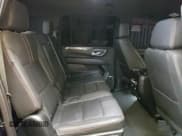 ✅ 2023 Chevrolet Suburban RST • VIN: 1GNSCEKD0PR190408 • Lot: 47892105. Wystawiony na Copart z przebiegiem 73 200 mil. Bezpłatny archiwum sprzedaży aukcyjnych z USA i szczegółowy raport historii pojazdu na DreamBid. Zdjęcie 11.