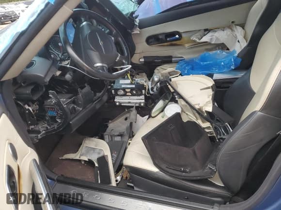 ✅ 2005 Chrysler Crossfire Limited • VIN: 1C3AN65L25X048761 • Lot: 70458634. Listed on Copart with Not provided. Free auction sales archive from the USA and detailed vehicle history report at DreamBid. Image 7.