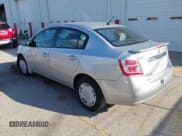 ✅ 2012 Nissan Sentra 2.0 • VIN: 3N1AB6AP6CL651883 • Lot: 43252318. Wystawiony na IAAI z przebiegiem 109 716 mil. Bezpłatny archiwum sprzedaży aukcyjnych z USA i szczegółowy raport historii pojazdu na DreamBid. Zdjęcie 3.