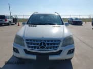 ✅ 2009 Mercedes-Benz M 350 • VIN: 4JGBB56E69A511749 • Лот: 41885462. Опубликован ранее на IAAI с пробегом 128 787 миль. Бесплатный доступ к архиву аукционных продаж из США и подробный отчёт об истории автомобиля на DreamBid. Изображение 6.