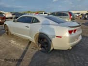 ✅ 2012 Chevrolet Camaro 1LT • VIN: 2G1FB1E30C9155485 • Лот: 95773145. Опубликован ранее на Copart с пробегом 195 111 миль. Бесплатный доступ к архиву аукционных продаж из США и подробный отчёт об истории автомобиля на DreamBid. Изображение 2.