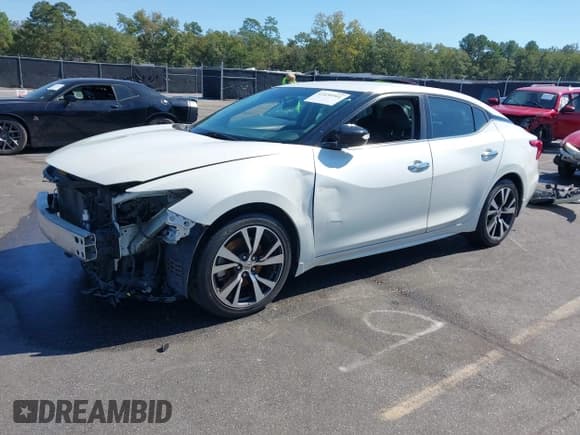 ✅ 2016 Nissan Maxima SL • VIN: 1N4AA6AP9GC449434 • Lot: 43458901. Wystawiony na IAAI z przebiegiem 180 231 mil. Bezpłatny archiwum sprzedaży aukcyjnych z USA i szczegółowy raport historii pojazdu na DreamBid. Zdjęcie 18.