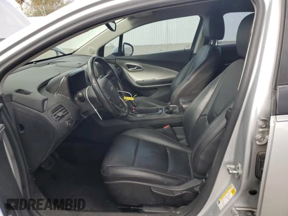 ✅ 2015 Chevrolet Volt • VIN: 1G1RD6E4XFU141680 • Lot: 81587333. Wystawiony na Copart z przebiegiem 85 213 mil. Bezpłatny archiwum sprzedaży aukcyjnych z USA i szczegółowy raport historii pojazdu na DreamBid. Zdjęcie 7.