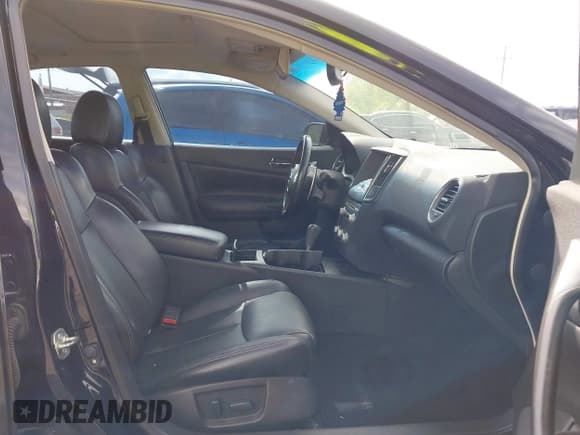 ✅ 2012 Nissan Maxima SV • VIN: 1N4AA5AP1CC858600 • Лот: 42110205. Опубликован ранее на IAAI с пробегом 196 976 миль. Бесплатный доступ к архиву аукционных продаж из США и подробный отчёт об истории автомобиля на DreamBid. Изображение 5.