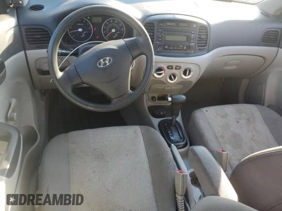 2006 Hyundai Accent GLS с VIN KMHCN46C26U012817, выставлен на аукционе Copart как лот 74443644 с пробегом 182 650 миль миль и Списание • Salvage title. История ставок и продаж доступна на DreamBid. Изображение 8.