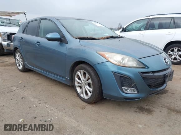 ✅ 2011 Mazda 3 S Sport • VIN: JM1BL1K63B1407878 • Lot: 43775844. Listed on IAAI with 233,031 mi. Free auction sales archive from the USA and detailed vehicle history report at DreamBid. Image 1.